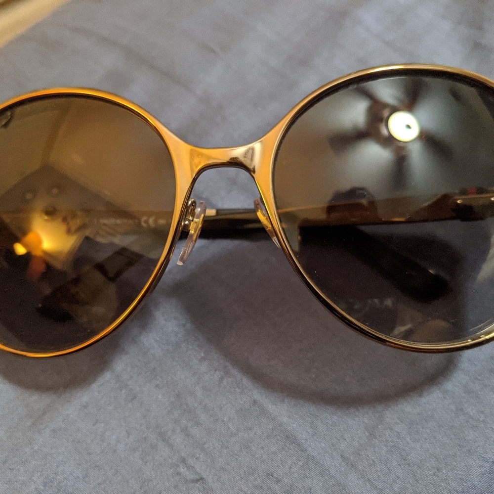 Gucci Oversized Sunglasses